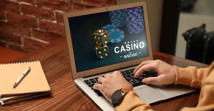 Online Casino Εξωτερικού Τα Οφέλη και οι Κίνδυνοι